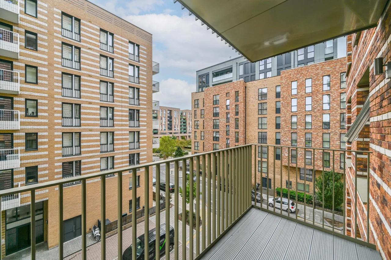 Acton, W3, photo 8