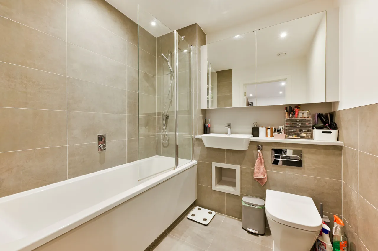 Acton, W3, photo 7