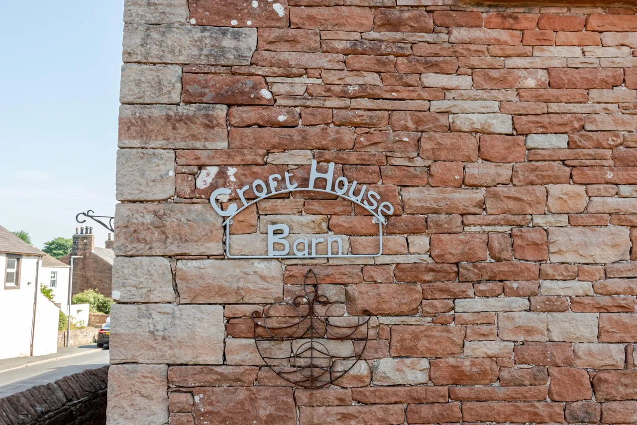 Penrith, CA10, photo 6