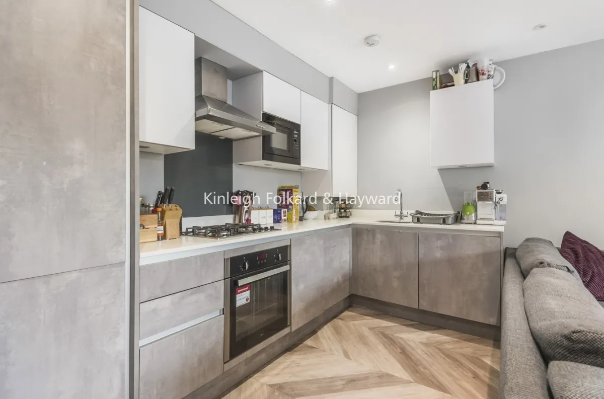 Thurlow Park Road, London, SE21, photo 2