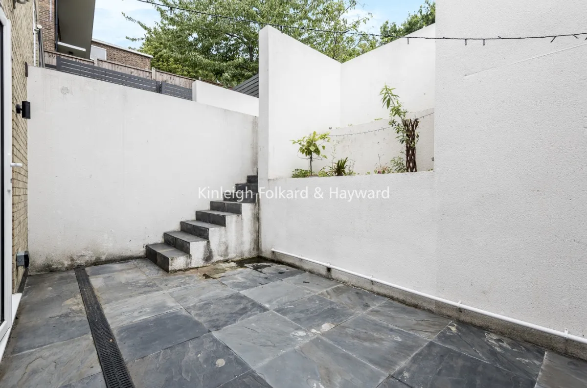 Thurlow Park Road, London, SE21, photo 8