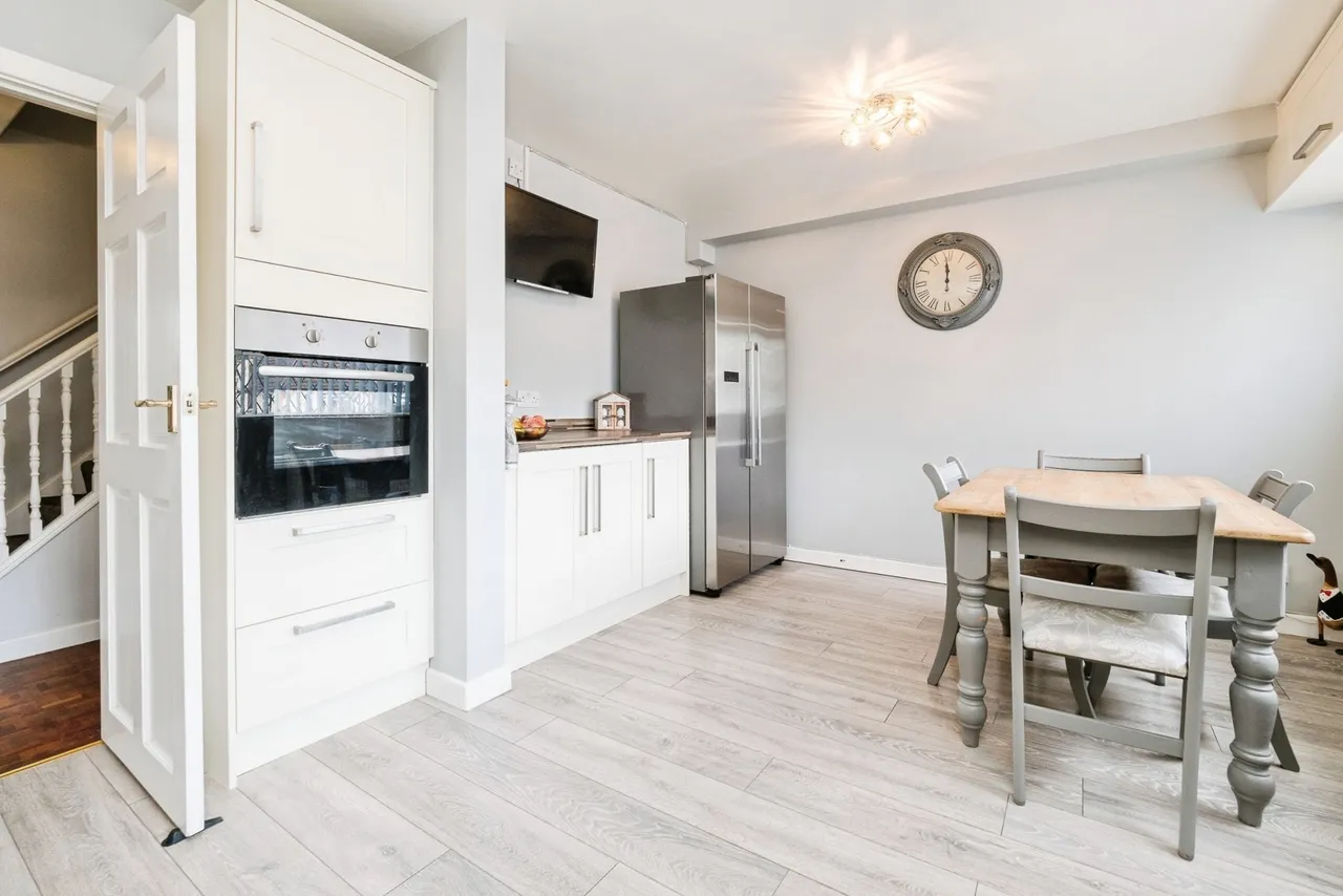 Acacia Gardens, Upminster, RM14, photo 22