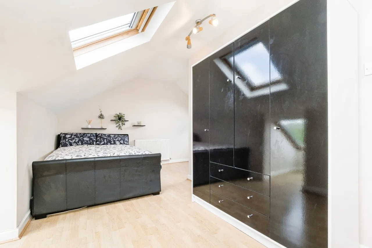 Acacia Gardens, Upminster, RM14, photo 12