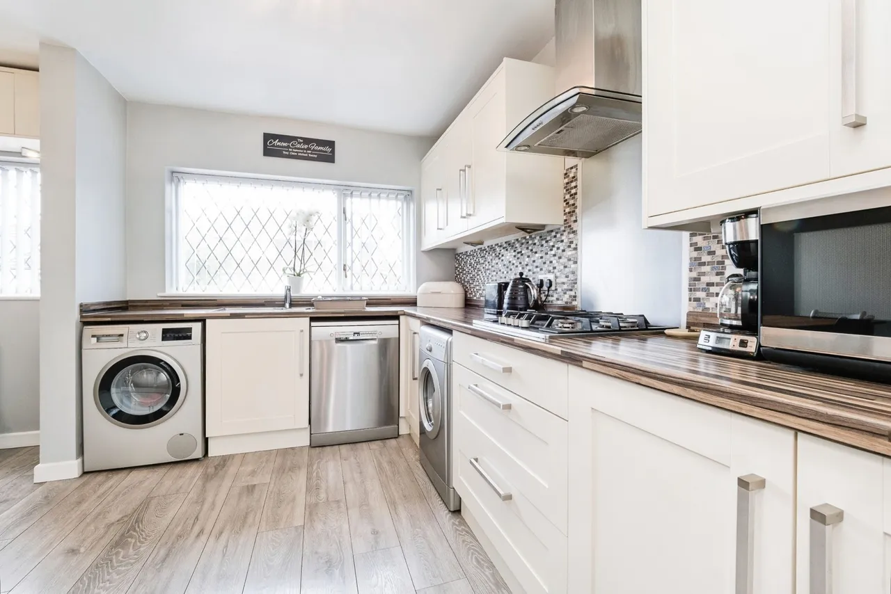 Acacia Gardens, Upminster, RM14, photo 23