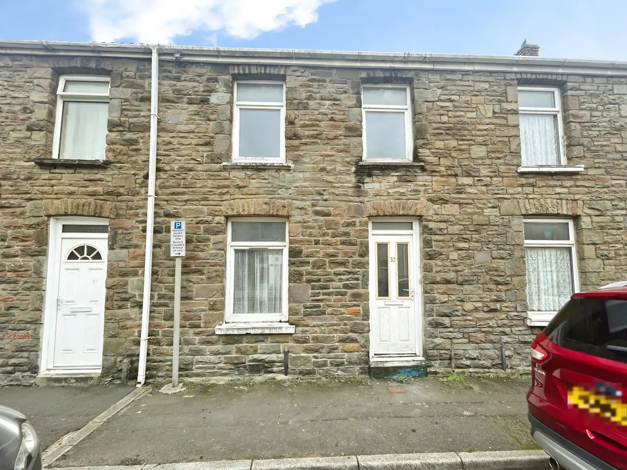 2 bed property to rent, Neath, SA11