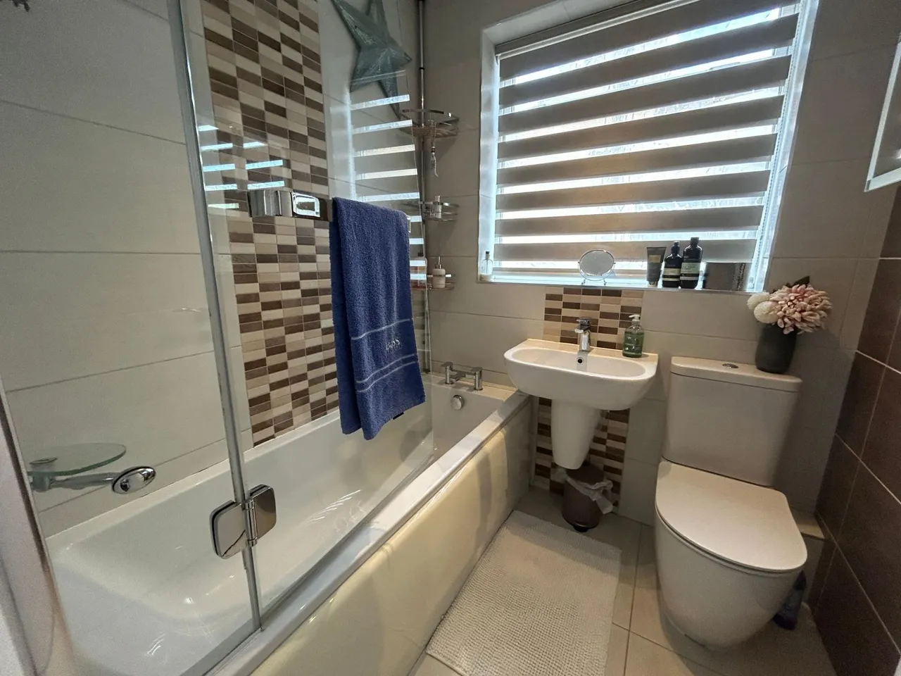 Lewis Drive, Burton-On-Trent, DE13, photo 9