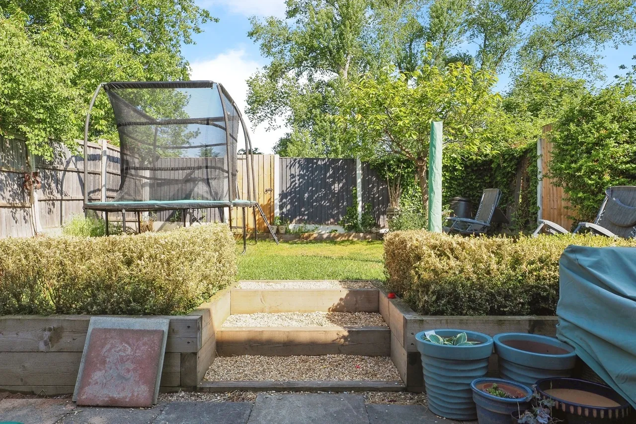 Jayne Close, Wollaton, Nottingham, NG8, photo 18