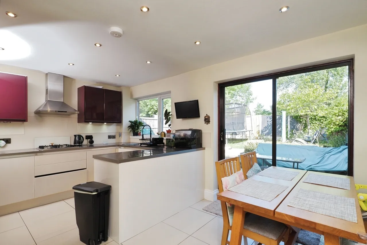 Jayne Close, Wollaton, Nottingham, NG8, photo 4