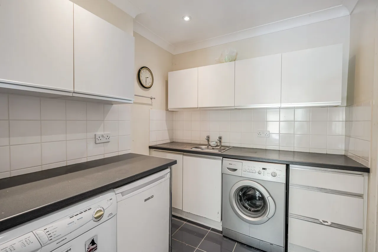 Croham Valley Road, South Croydon, CR2, photo 15
