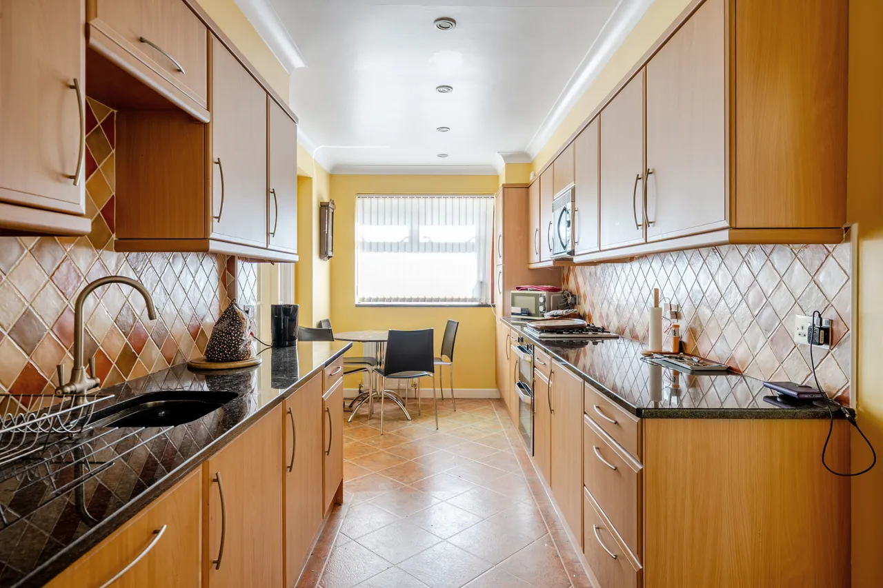 Croham Valley Road, South Croydon, CR2, photo 3