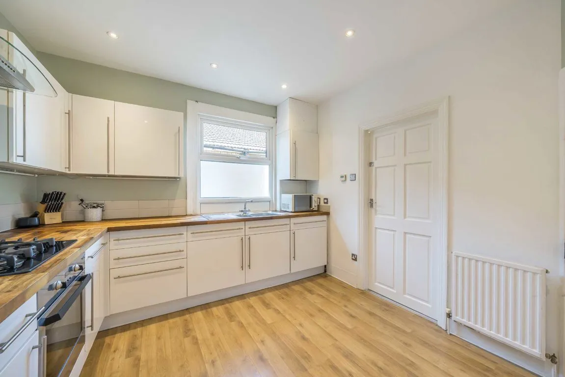 Loubet Street, SW17, photo 8