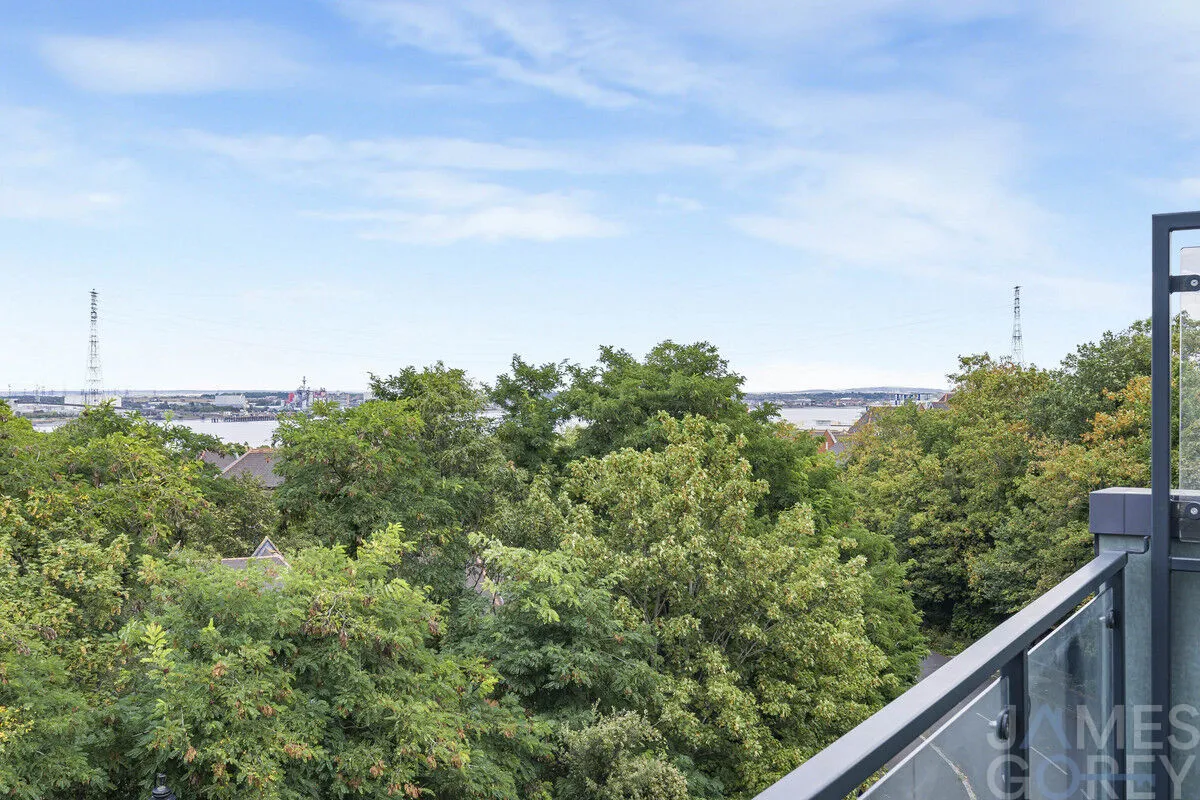 The Avenue, Greenhithe, DA9, photo 19