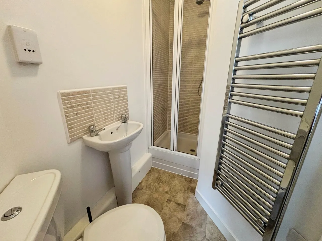 Bouverie Court, Leeds, LS9, photo 8