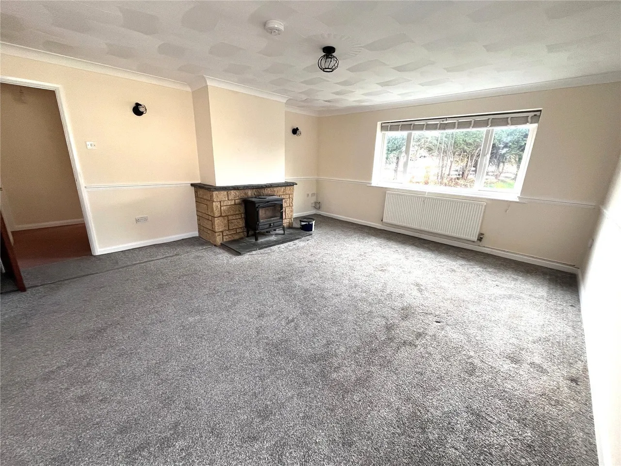 Cricket Grove, Hundleton, SA71, photo 14