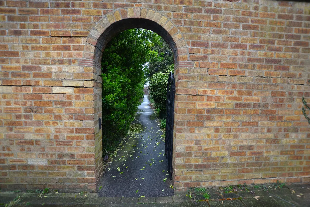 Baker Street, Enfield, London, EN1, photo 12
