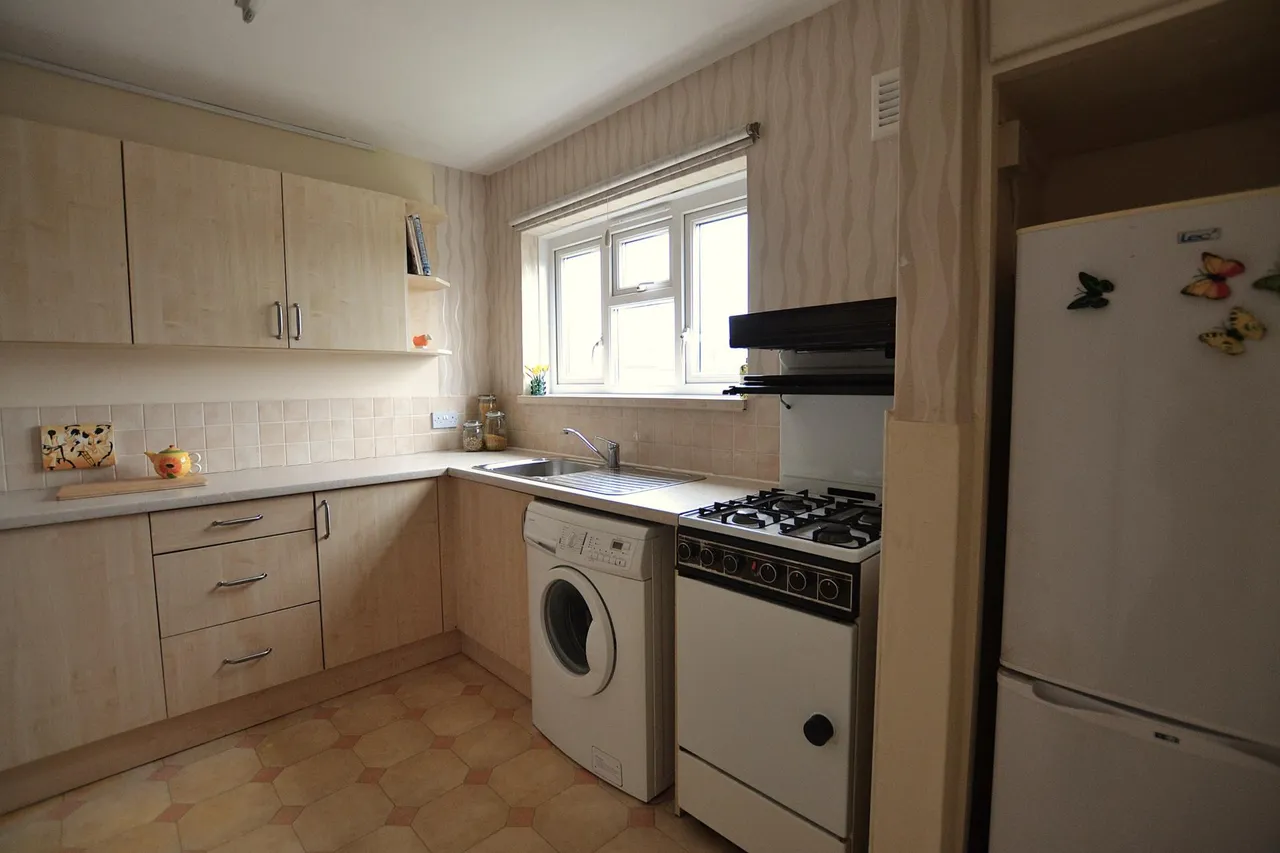 Baker Street, Enfield, London, EN1, photo 9