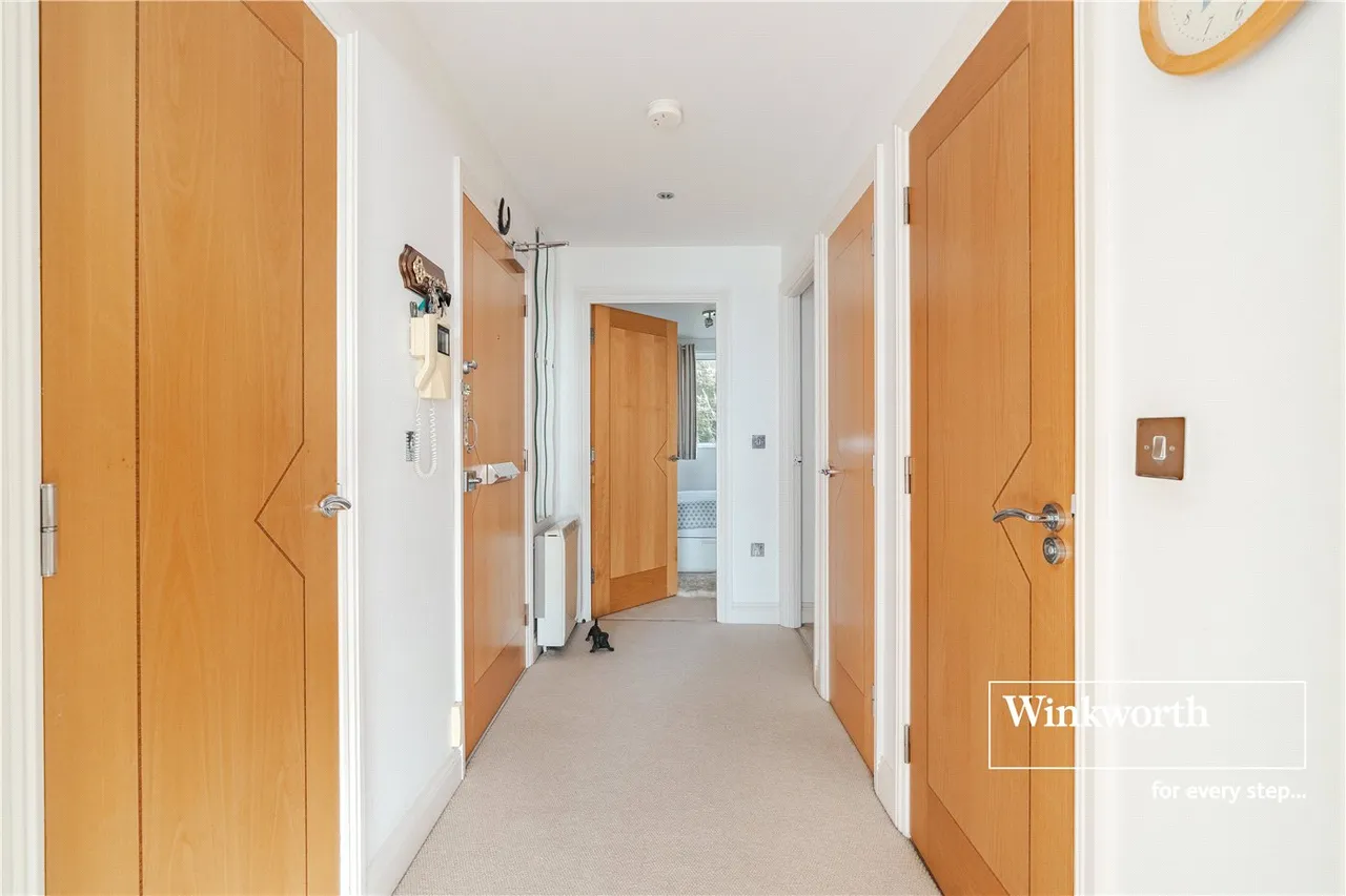 Marina Close, Boscombe, Bournemouth, Dorset, BH5, photo 9