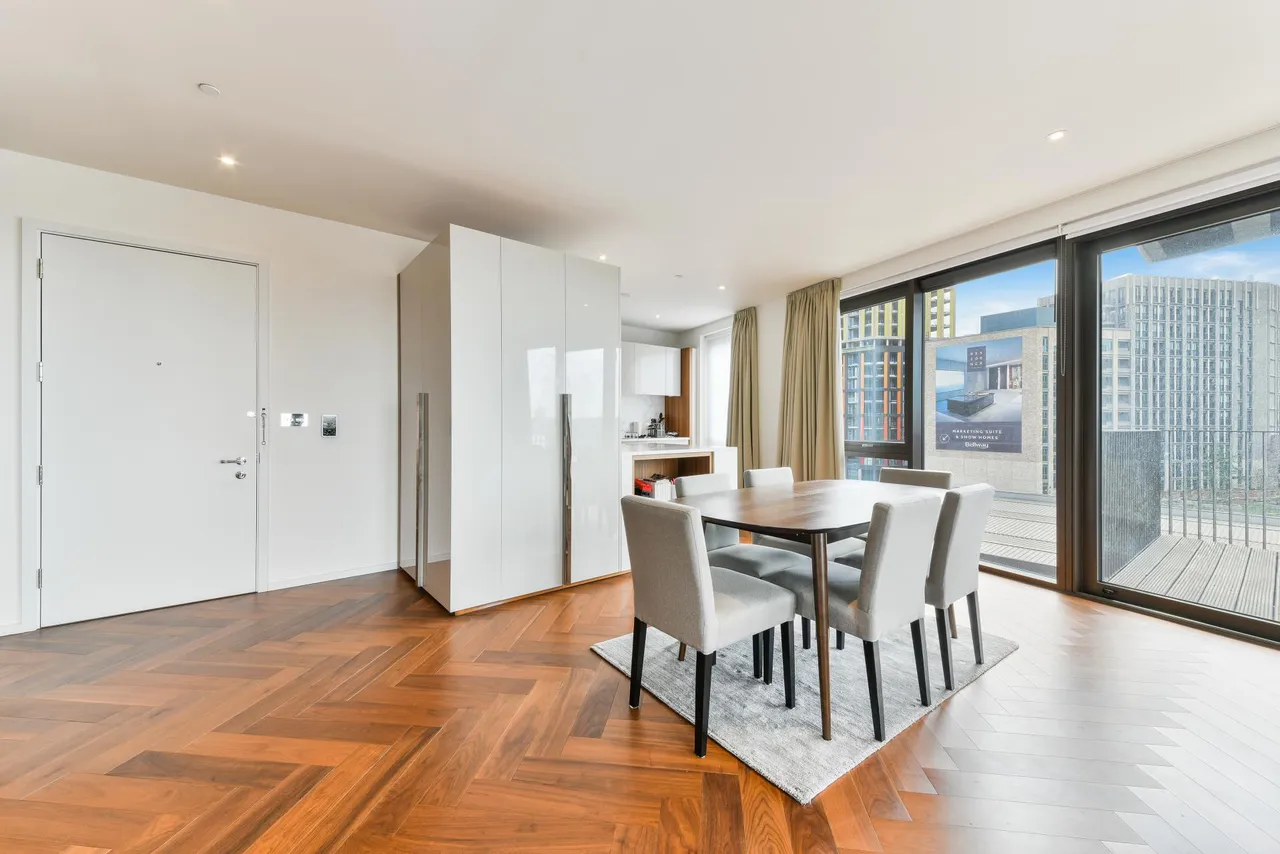 Embassy Gardens, Nine Elms, SW11, photo 5