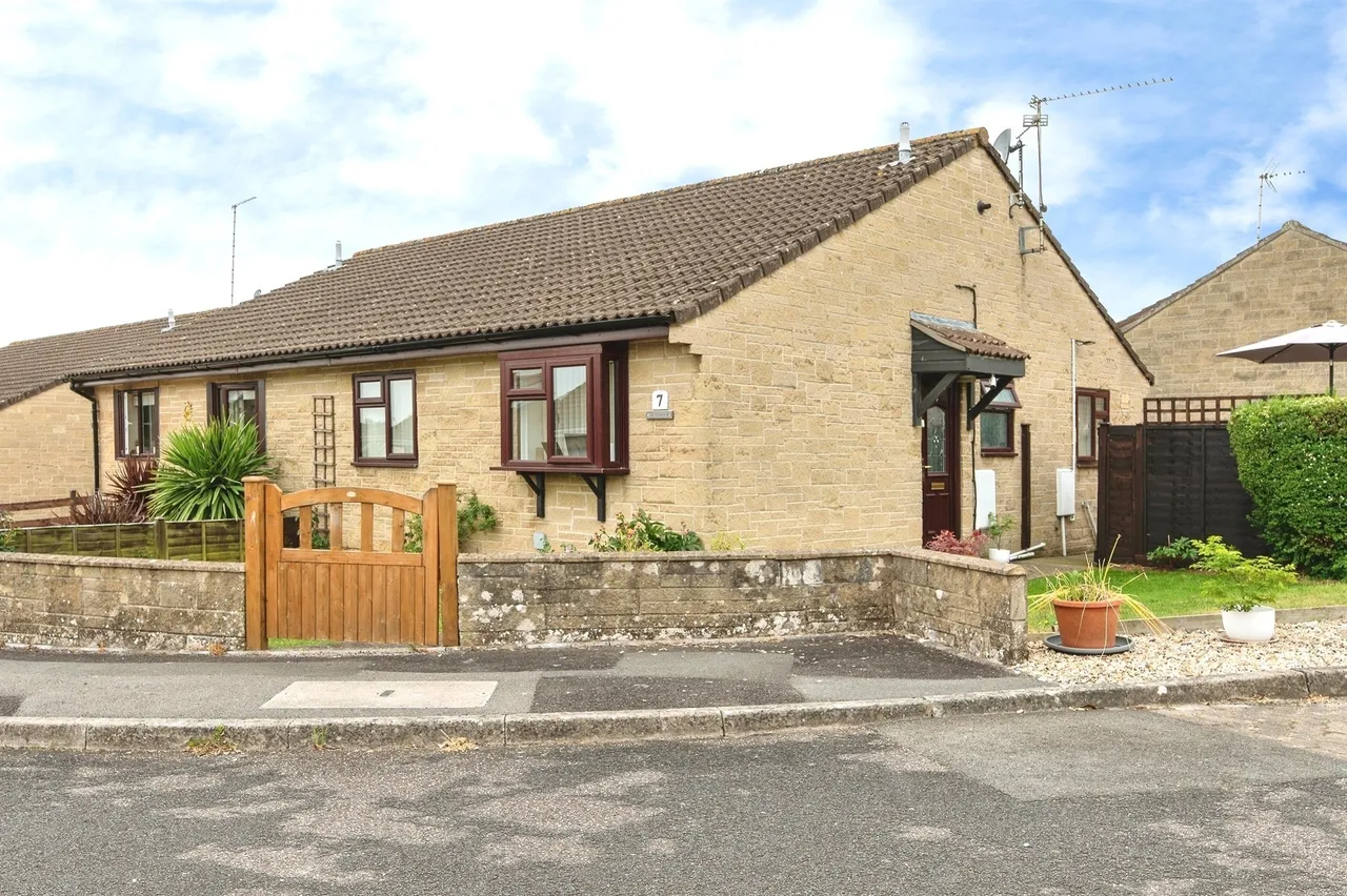 2 bed house for sale — Bowleaze, Yeovil
