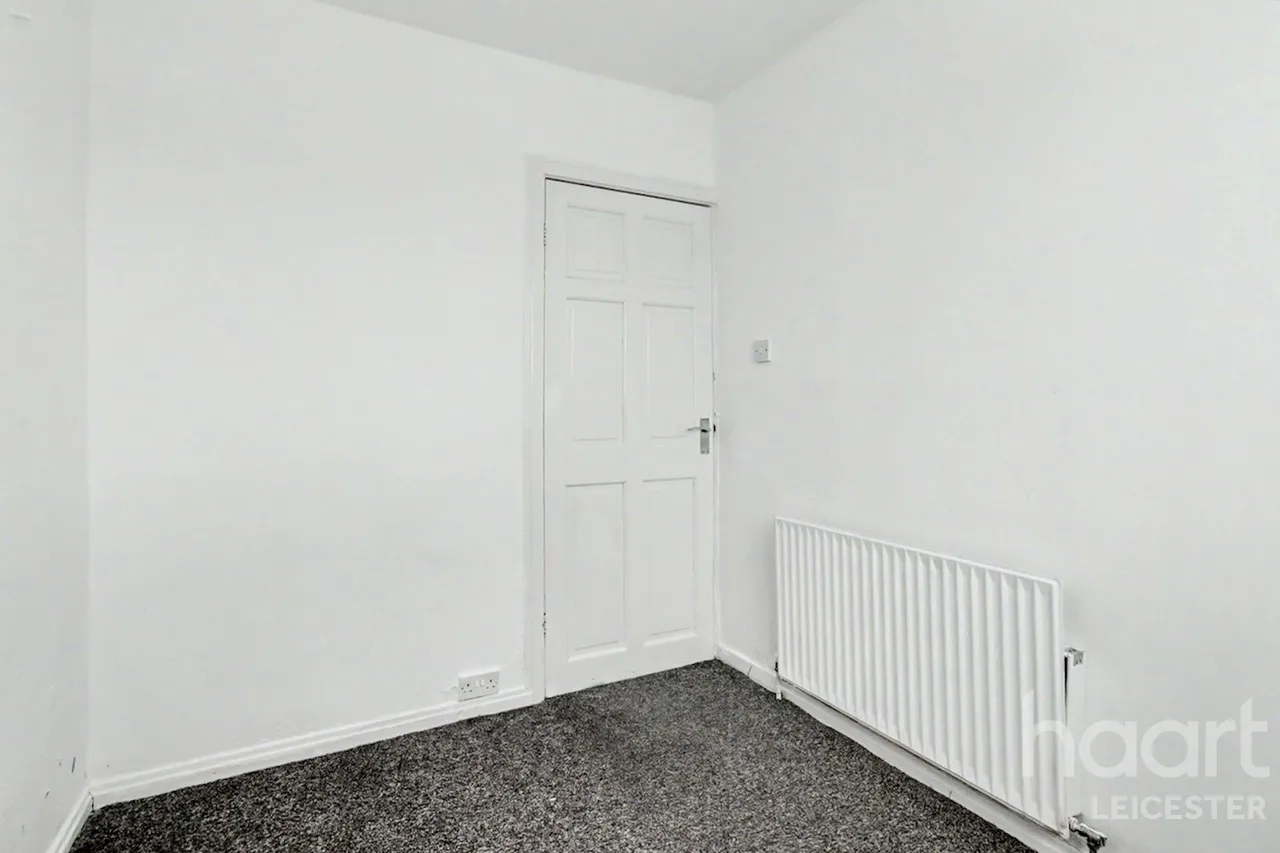 Colchester Road, Leicester, LE5, photo 10