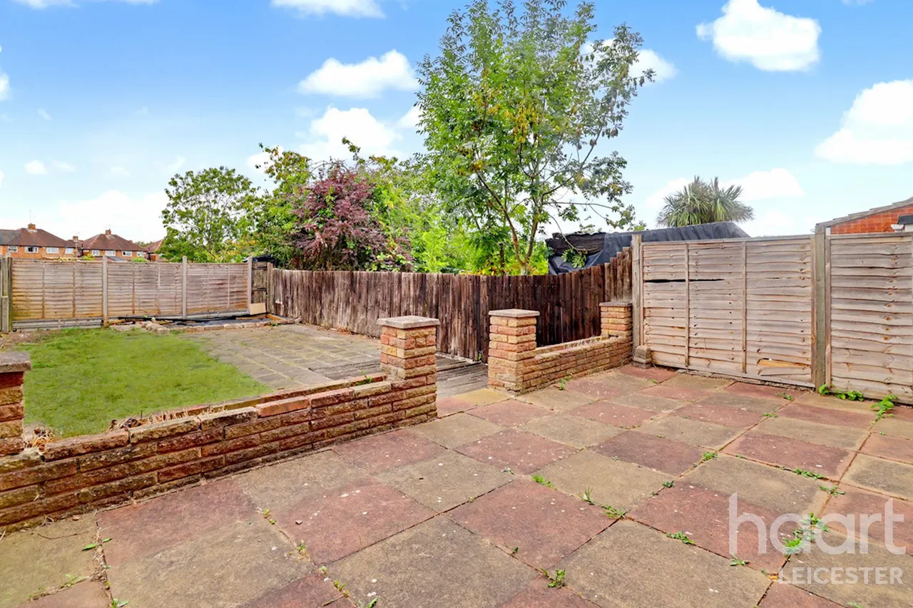 Colchester Road, Leicester, LE5, photo 16