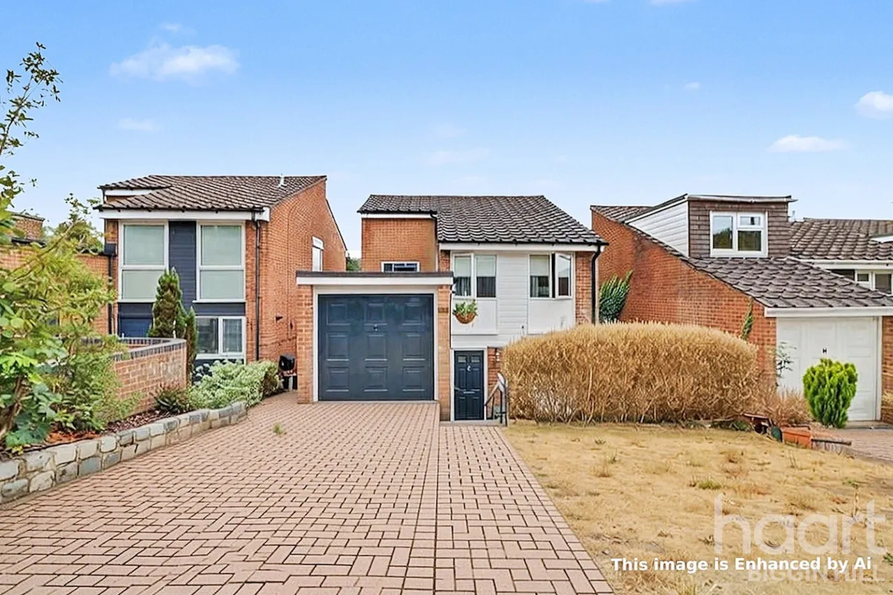 3 bed house for sale, Hillcrest Road, Biggin Hill, TN16