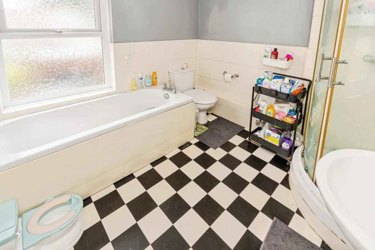 Romsey Road, Southampton, SO16, photo 16
