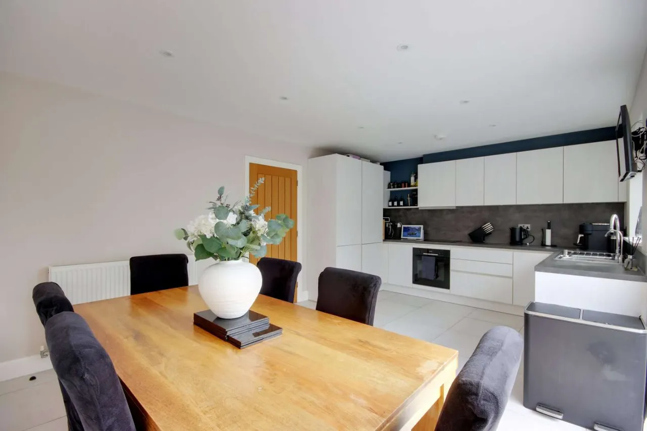 Dynes Road, Kemsing, Sevenoaks, Kent, TN15 6RA, photo 10