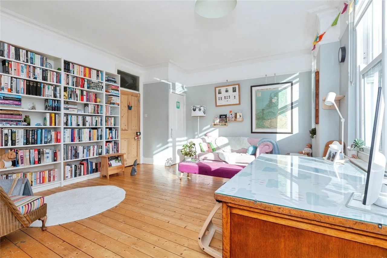 Upperton Road, Westcotes, LE3, photo 12
