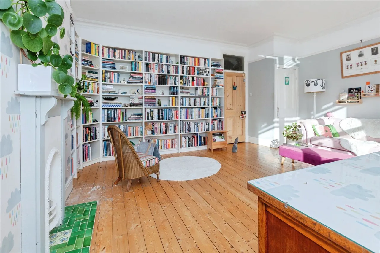 Upperton Road, Westcotes, LE3, photo 13