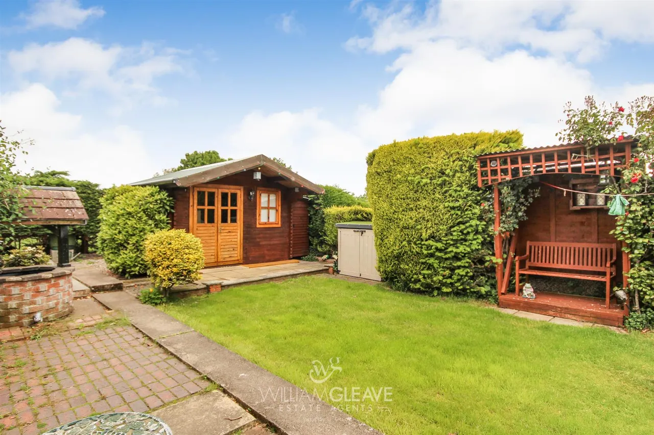 County Road, Leeswood, CH7, photo 10