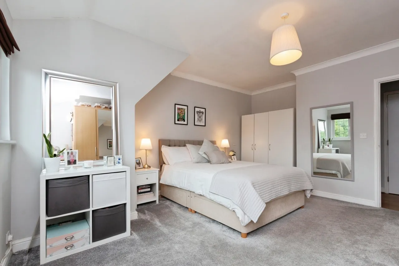 London Road, Camberley, GU15, photo 17