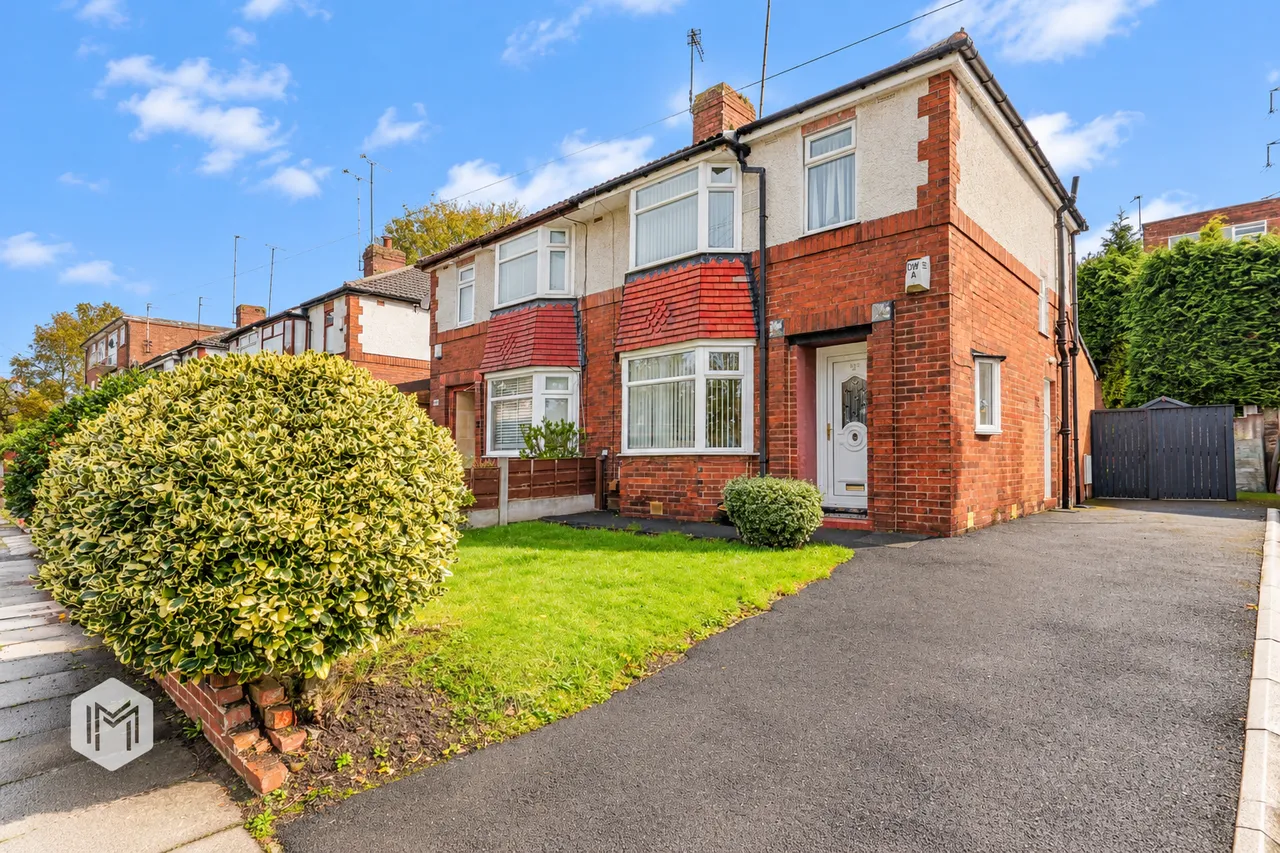 3 bed house for sale, Middleton Road, Middleton, M24