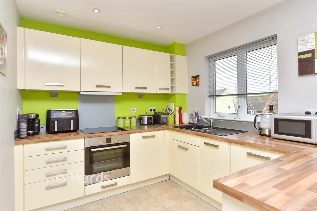 Poynder Drive, Snodland, ME6, photo 5