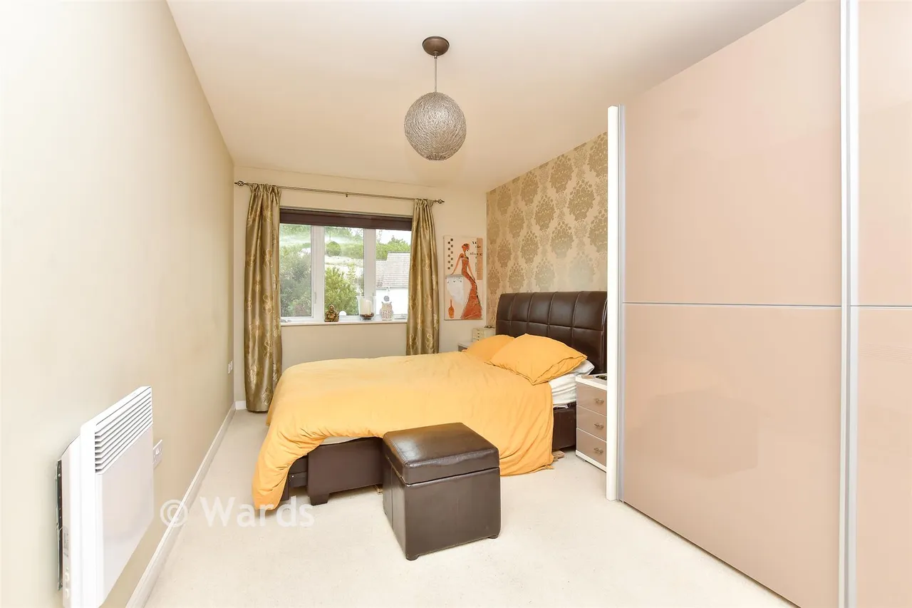 Poynder Drive, Snodland, ME6, photo 4