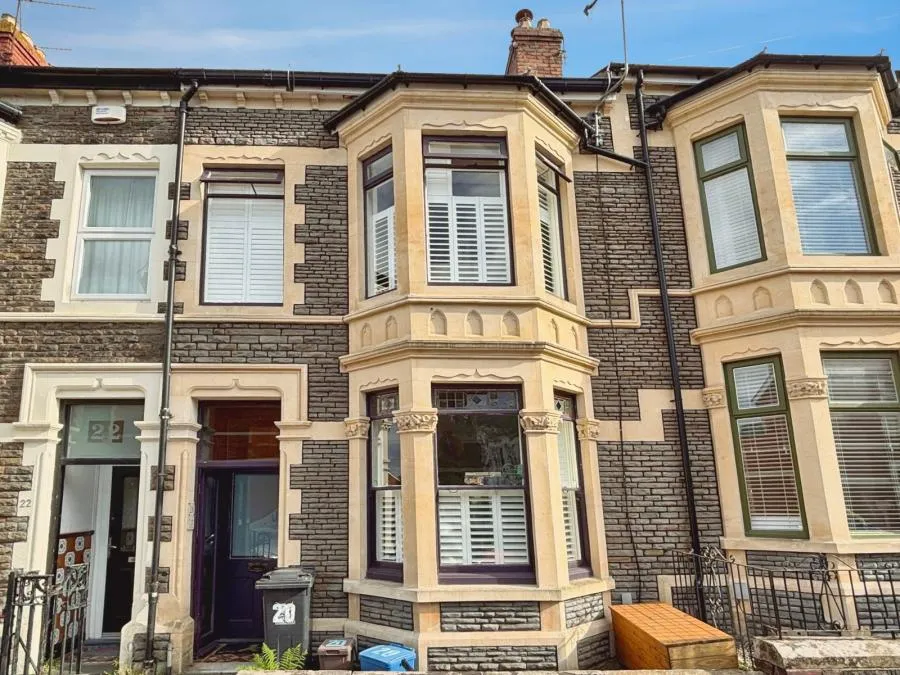 4 bed house for sale, Major Road, Canton, CF5