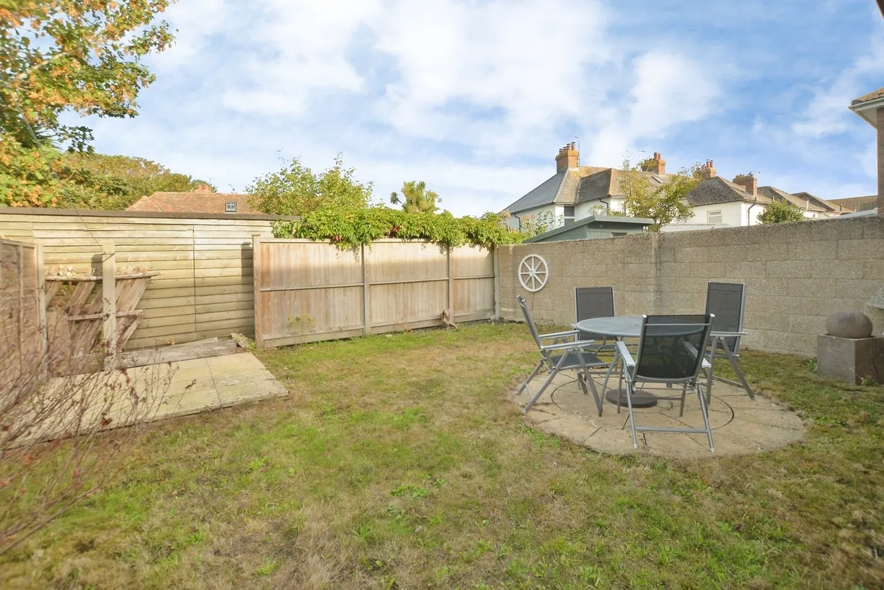 Eastern Road, Lydd, TN29, photo 11