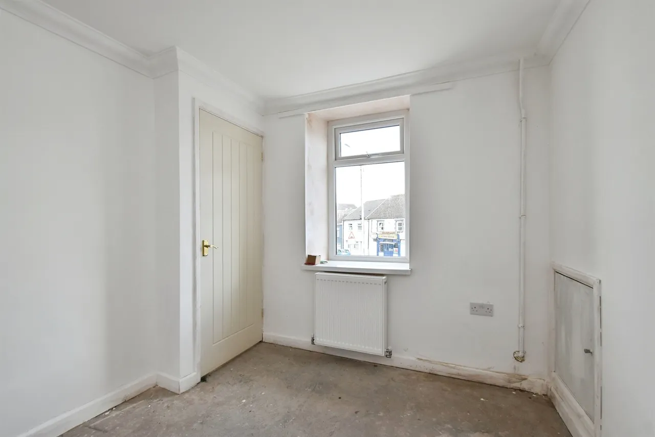 Cardiff Road, Aberdare, CF44, photo 9