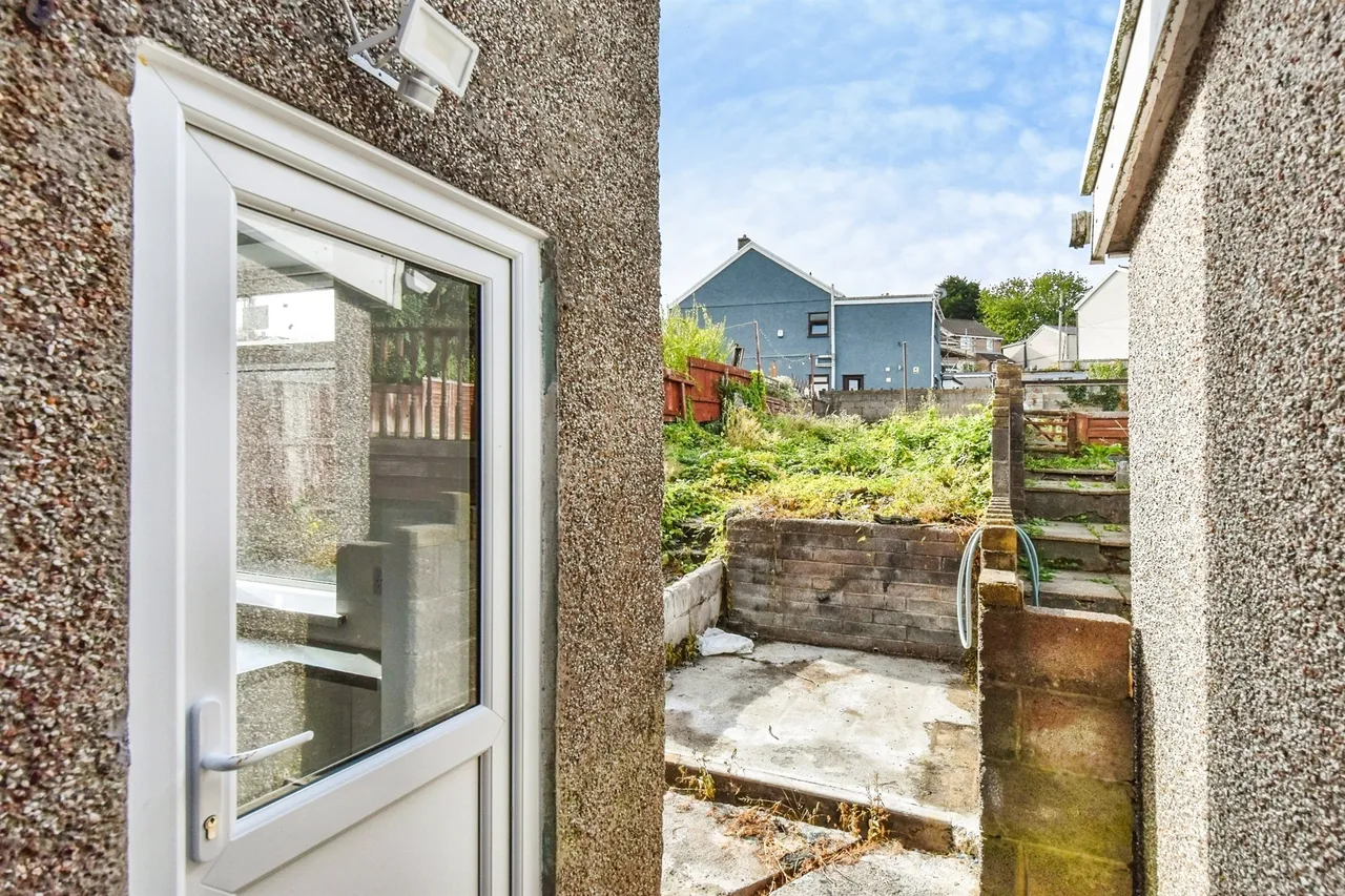 Cardiff Road, Aberdare, CF44, photo 20