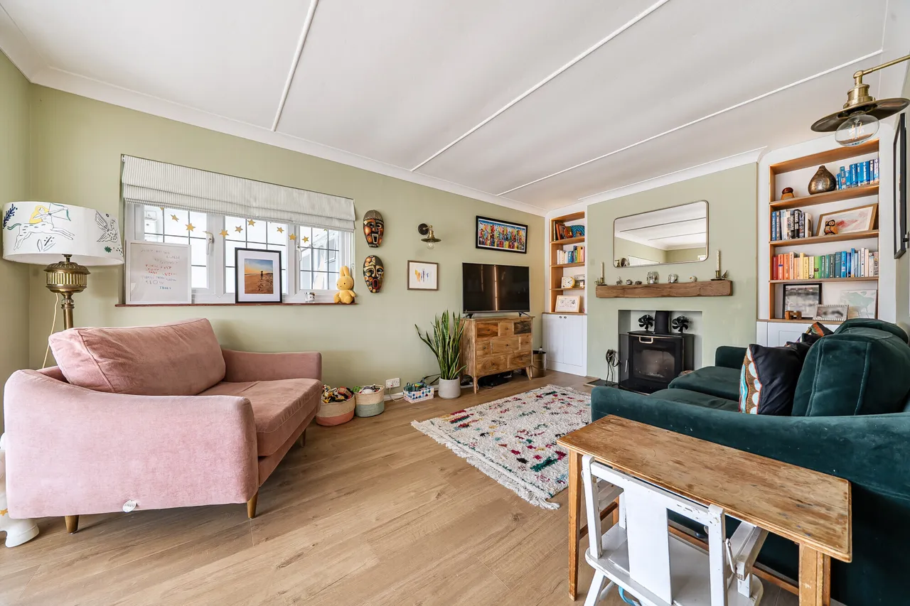 Oakfield Avenue, Chichester, PO20, photo 2