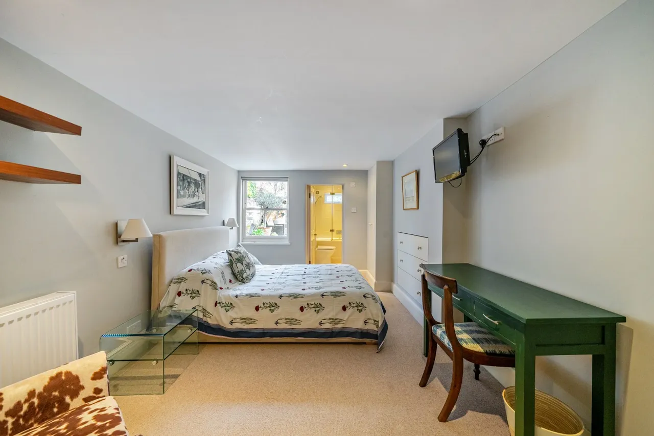 Barclay Road, Fulham, London, SW6, photo 4