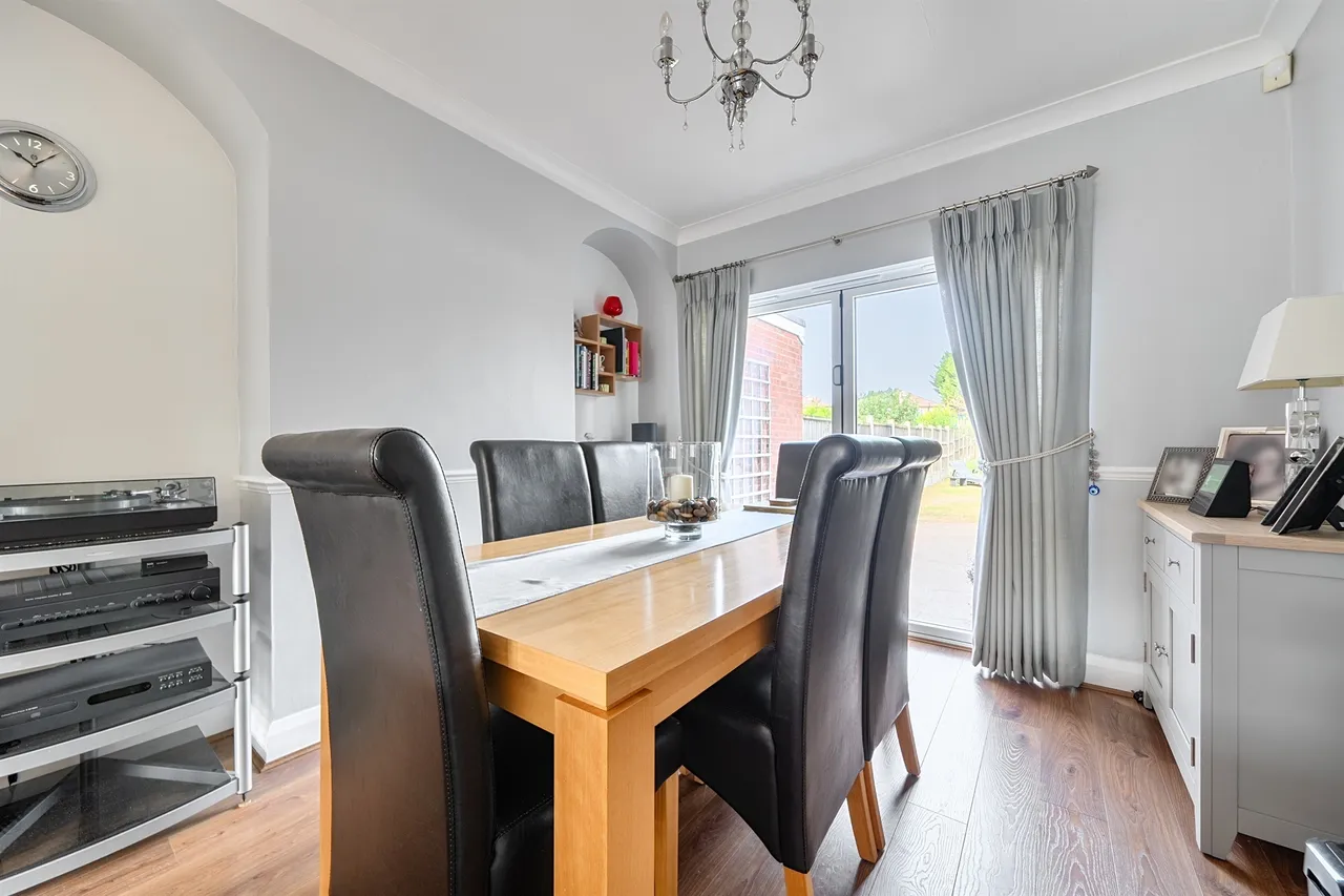 Ladysmith Road, Enfield, EN1, photo 5