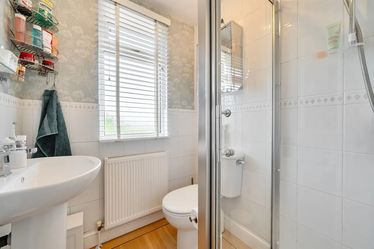 Ladysmith Road, Enfield, EN1, photo 14
