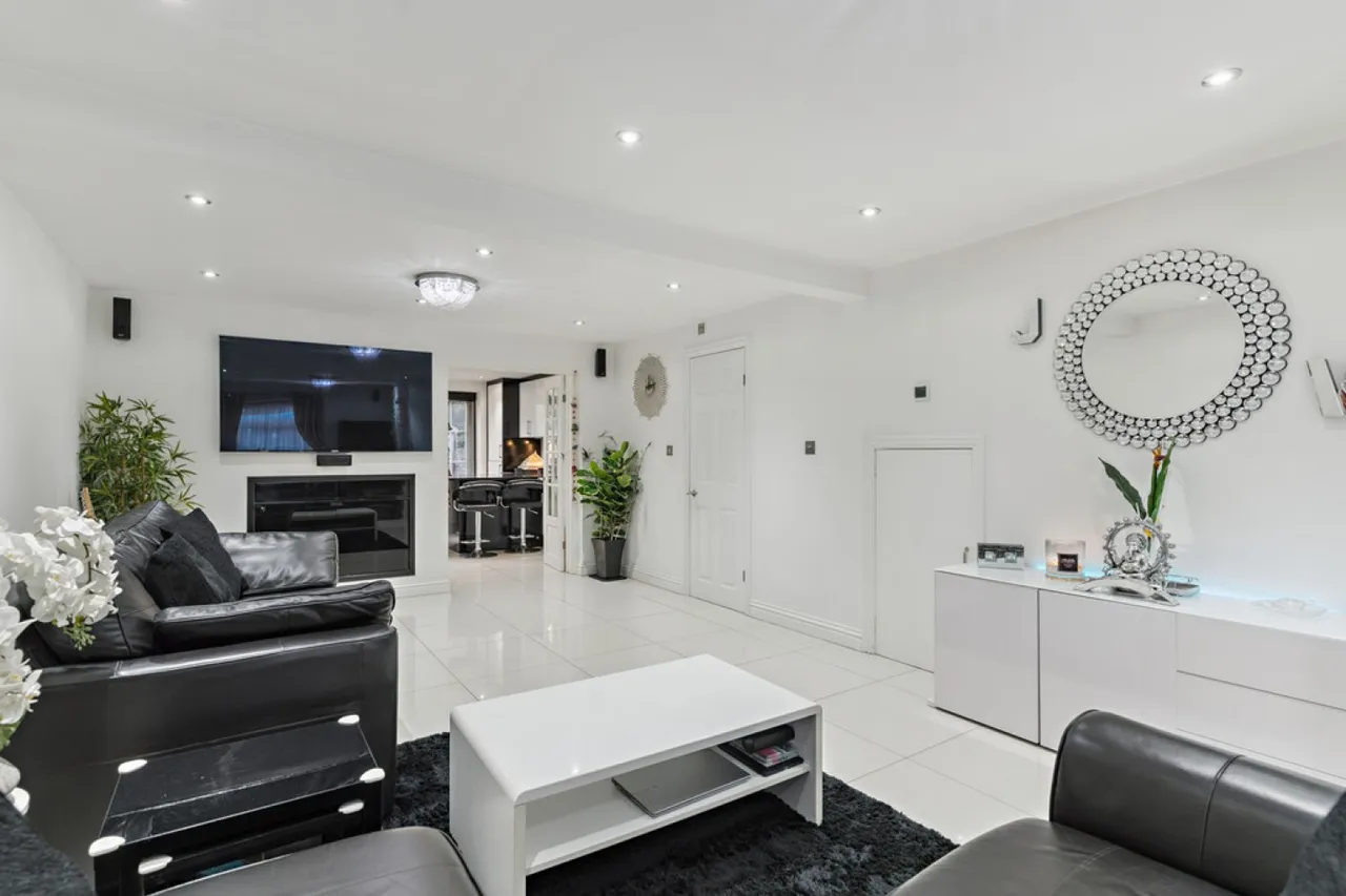 Howlands, Welwyn Garden City, photo 8
