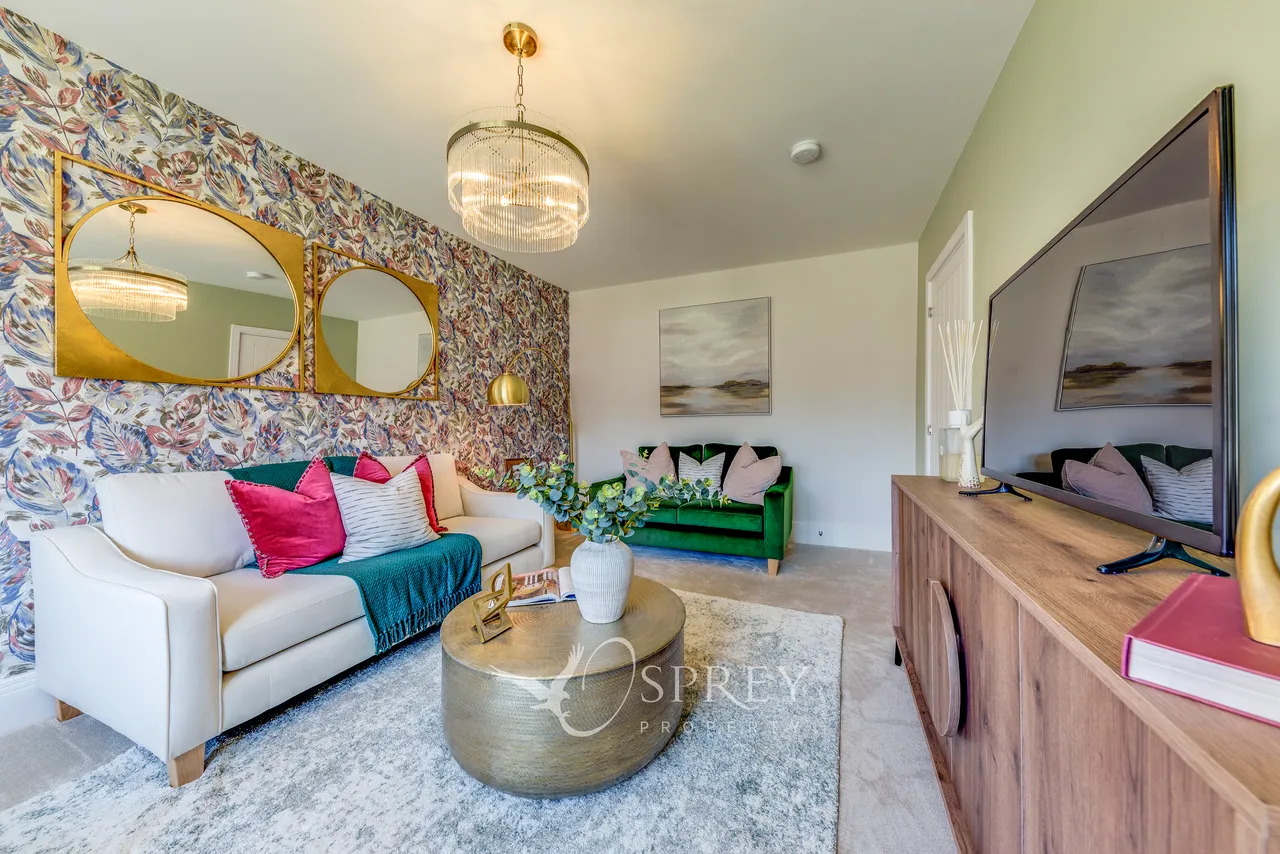 Off St Christophers Drive, Oundle, PE8, photo 6