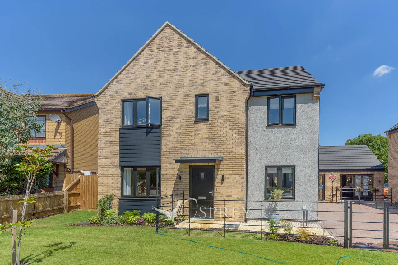 5 bed house for sale, Off St Christophers Drive, Oundle, PE8