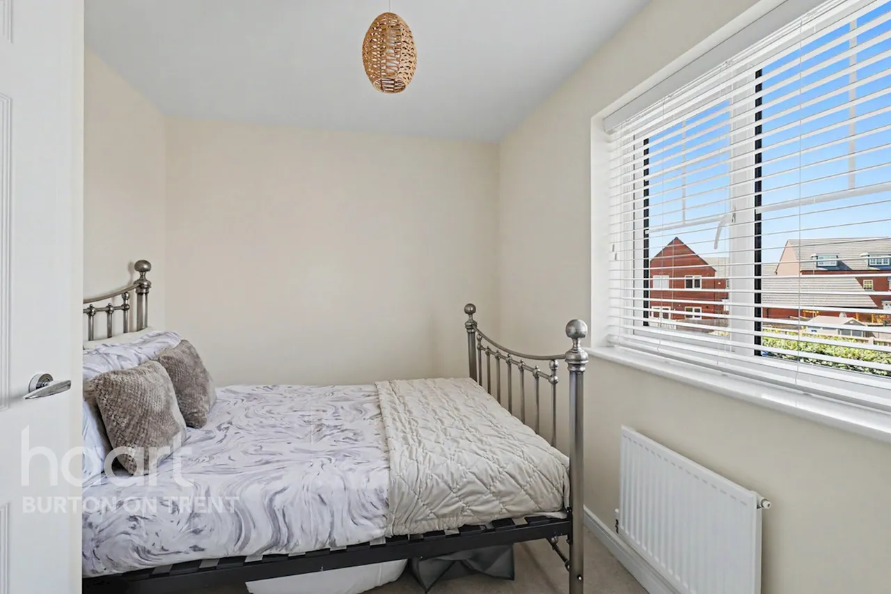 Osprey Drive, Burton-On-Trent, DE14, photo 10