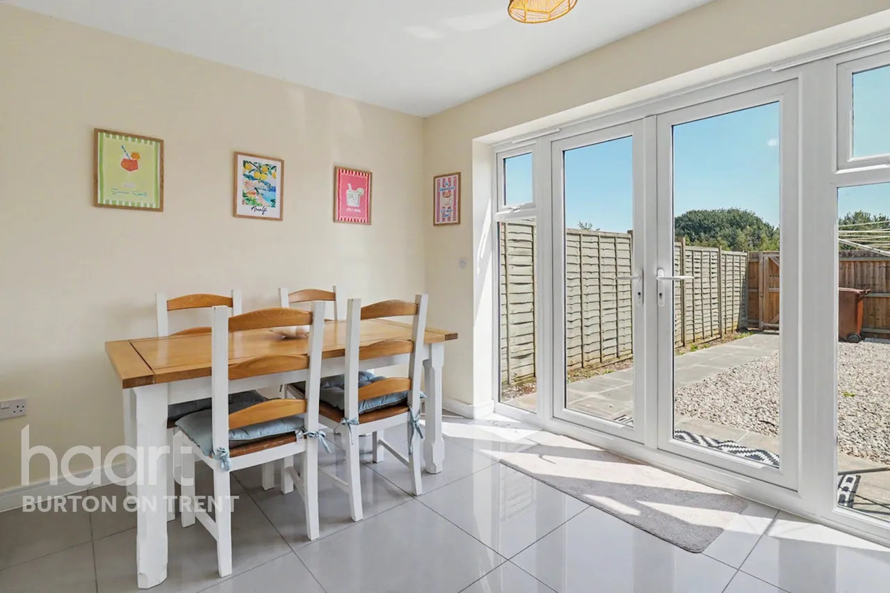 Osprey Drive, Burton-On-Trent, DE14, photo 7