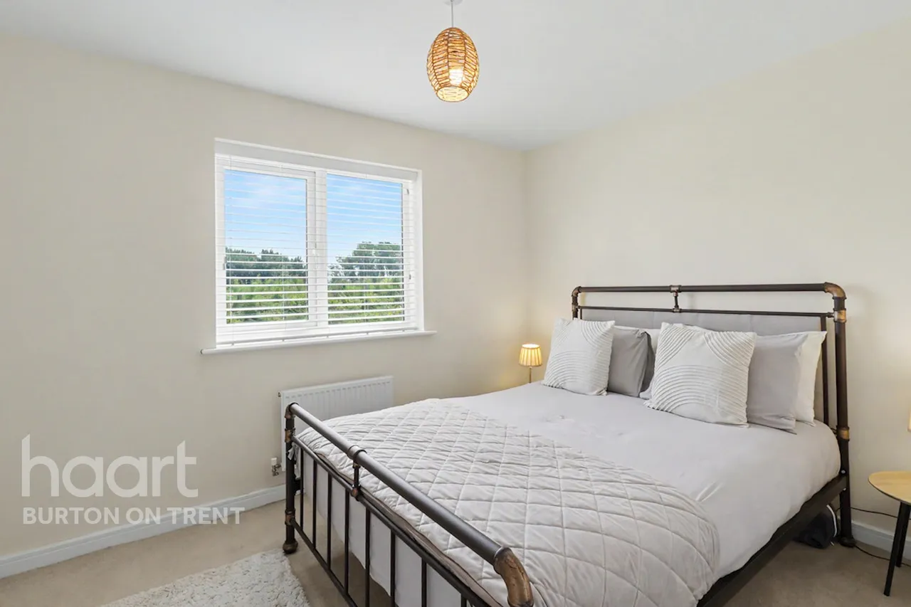 Osprey Drive, Burton-On-Trent, DE14, photo 9