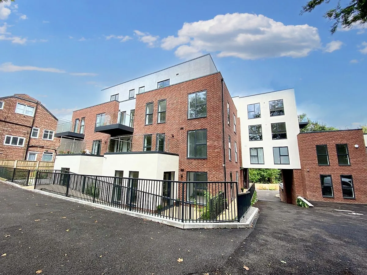 37 Cavendish Road, Salford, Lancashire, M7 4WP, photo 2